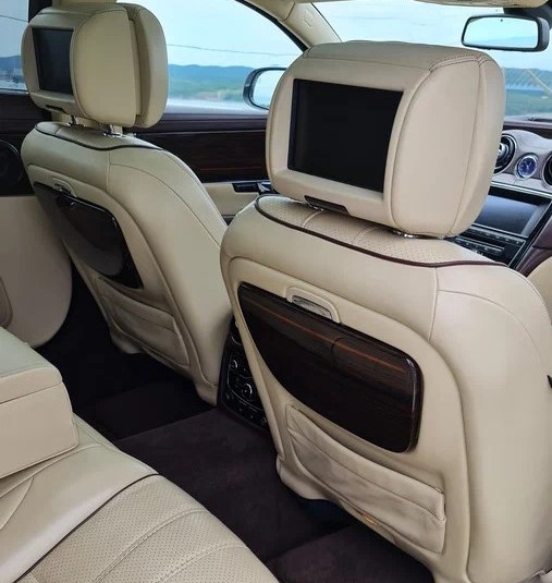 Jaguar_XJ_Long
